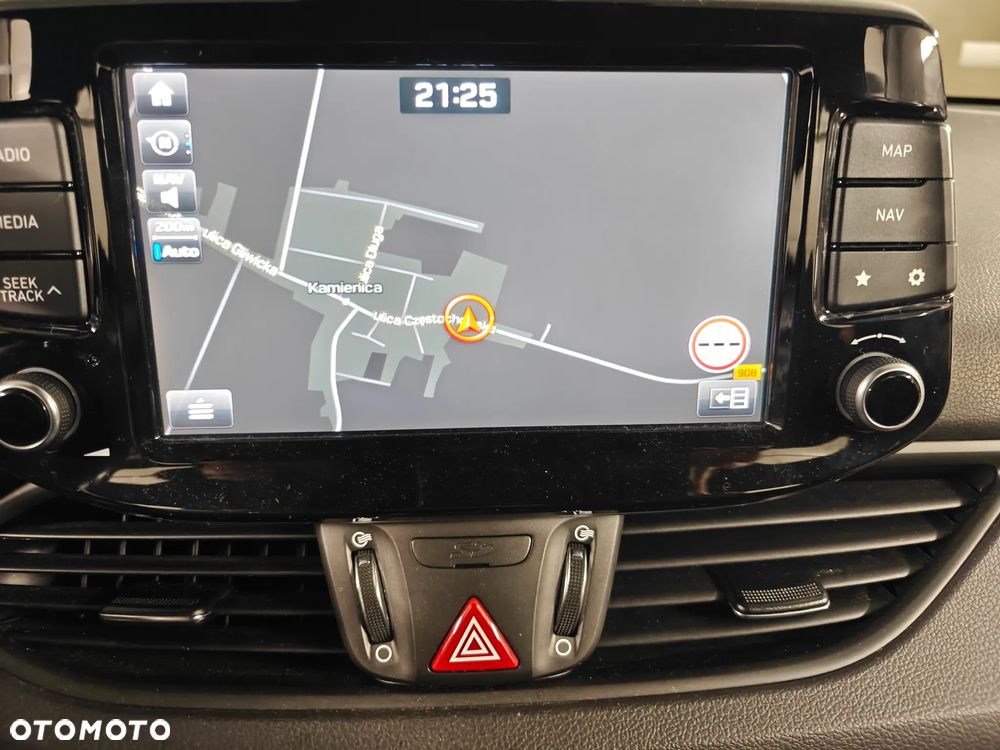 Hyundai i30 blue 1.4 Style - 8