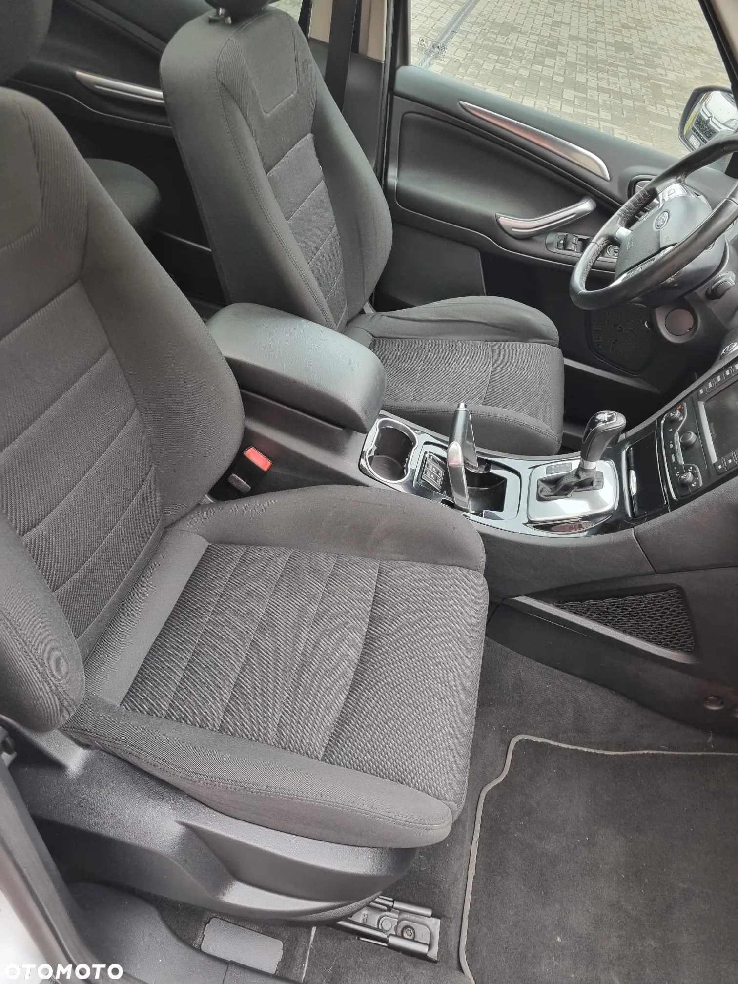 Ford S-Max 2.0 TDCi DPF Titanium - 5
