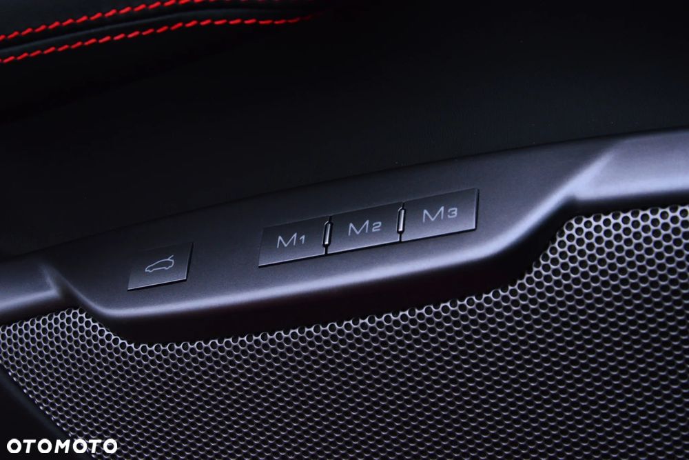 Ferrari Portofino - 28