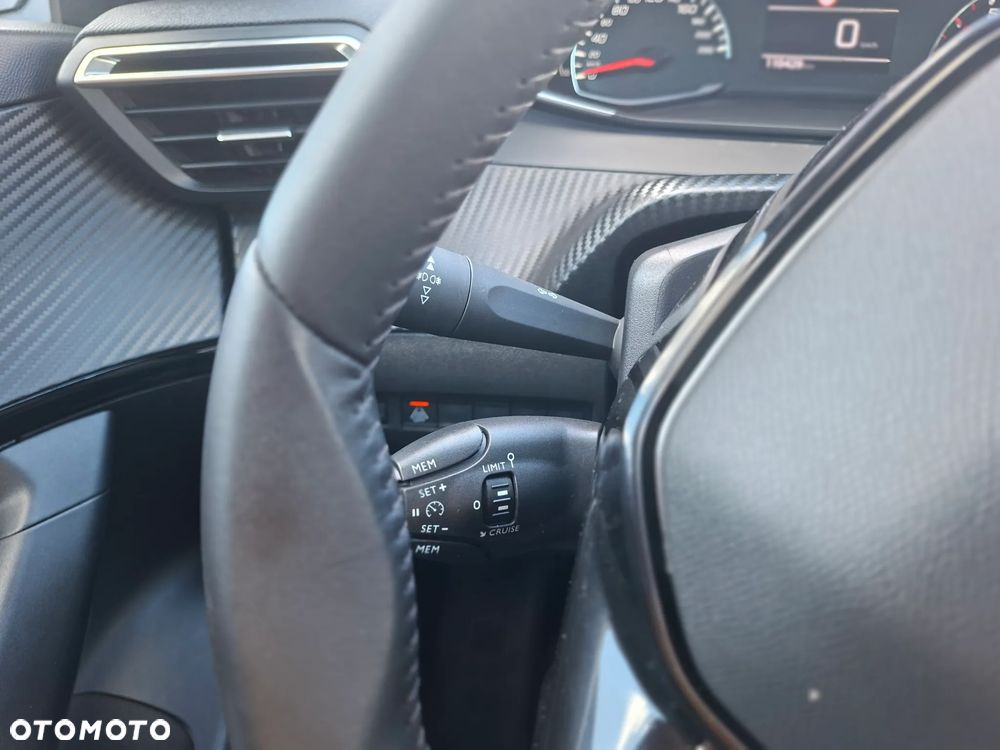 Peugeot 2008 - 28
