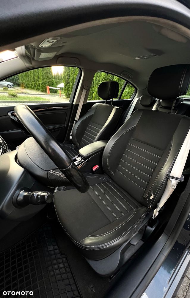 Renault Laguna 2.0 dCi Bose Edition - 4