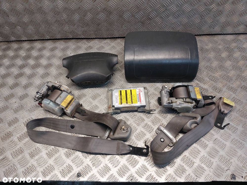 ZESTAW AIRBAG POSTRZAŁOWY SUBARU FORESTER I - 1