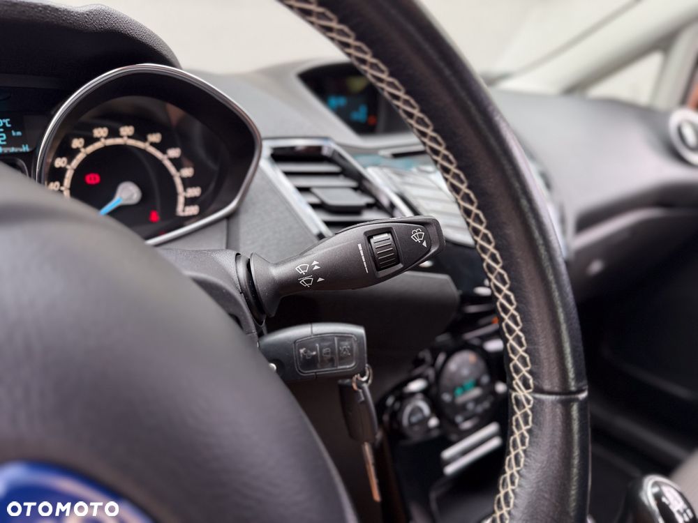 Ford Fiesta 1.0 EcoBoost Titanium - 31