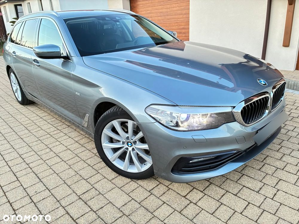 BMW Seria 5 520d Sport Line sport - 9