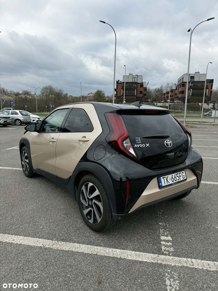 Toyota Aygo X 1.0 VVT-i Style - 3