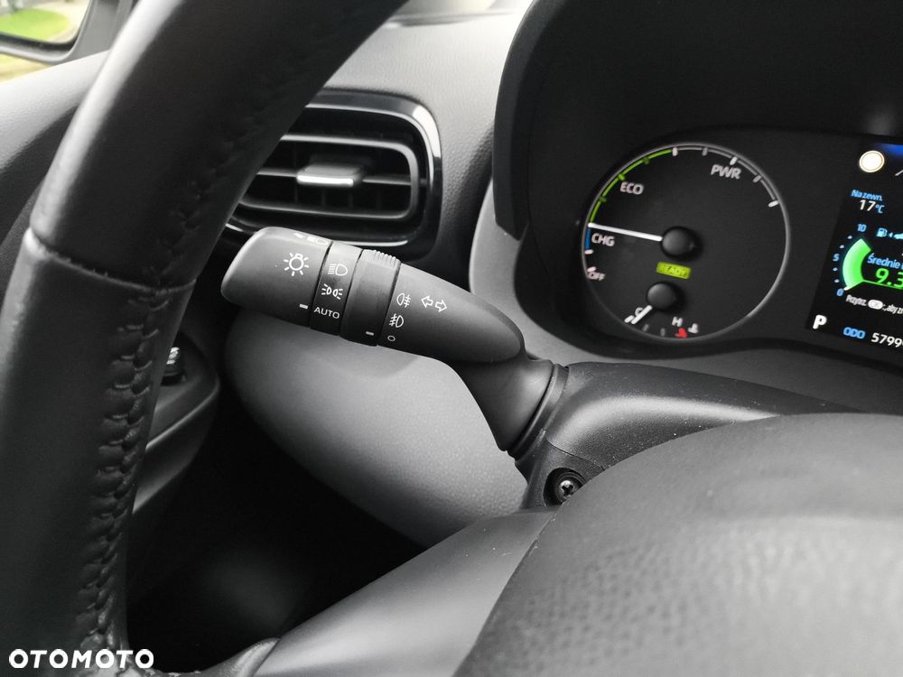 Toyota Yaris - 21