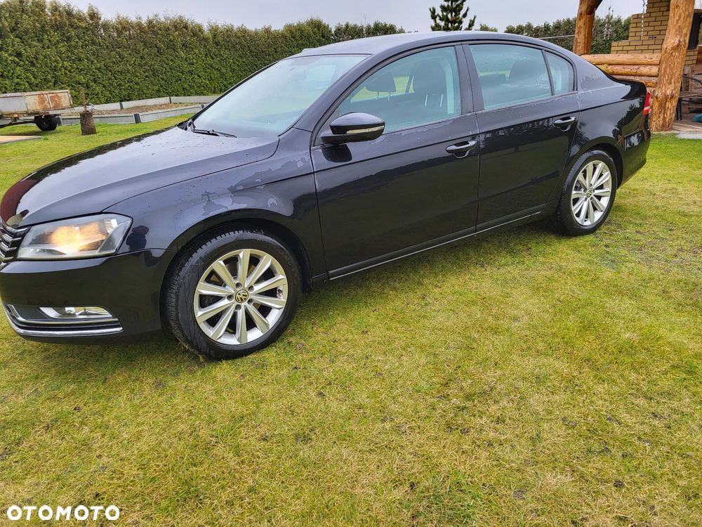 Volkswagen Passat 2.0 TDI BlueMotion Technology Comfortline - 5