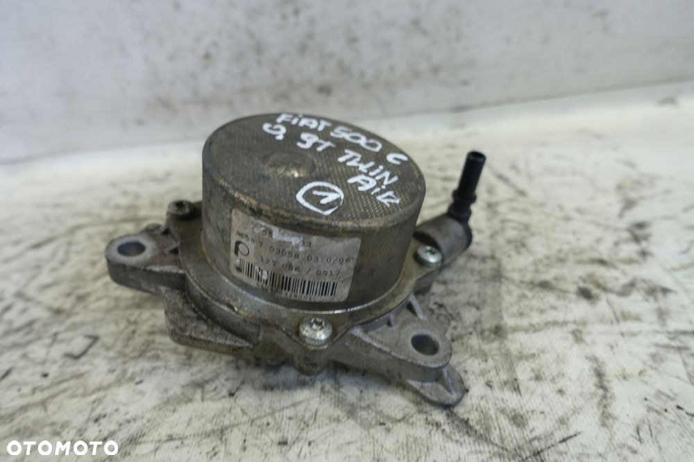 Fiat 500C 900 0.9T POMPA VACUM wakum - 1