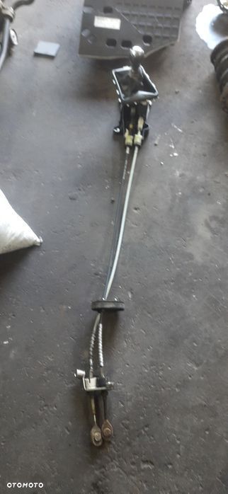 Wybierak linki zmiany biegów opel Signum 2.2b - 1