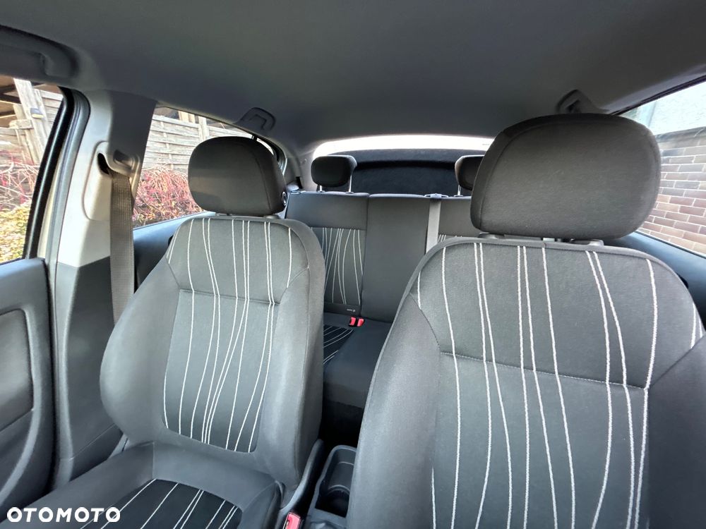 Opel Corsa 1.4 16V 111 - 28