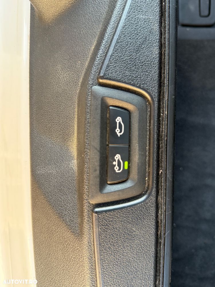 BMW X5 xDrive30d - 12