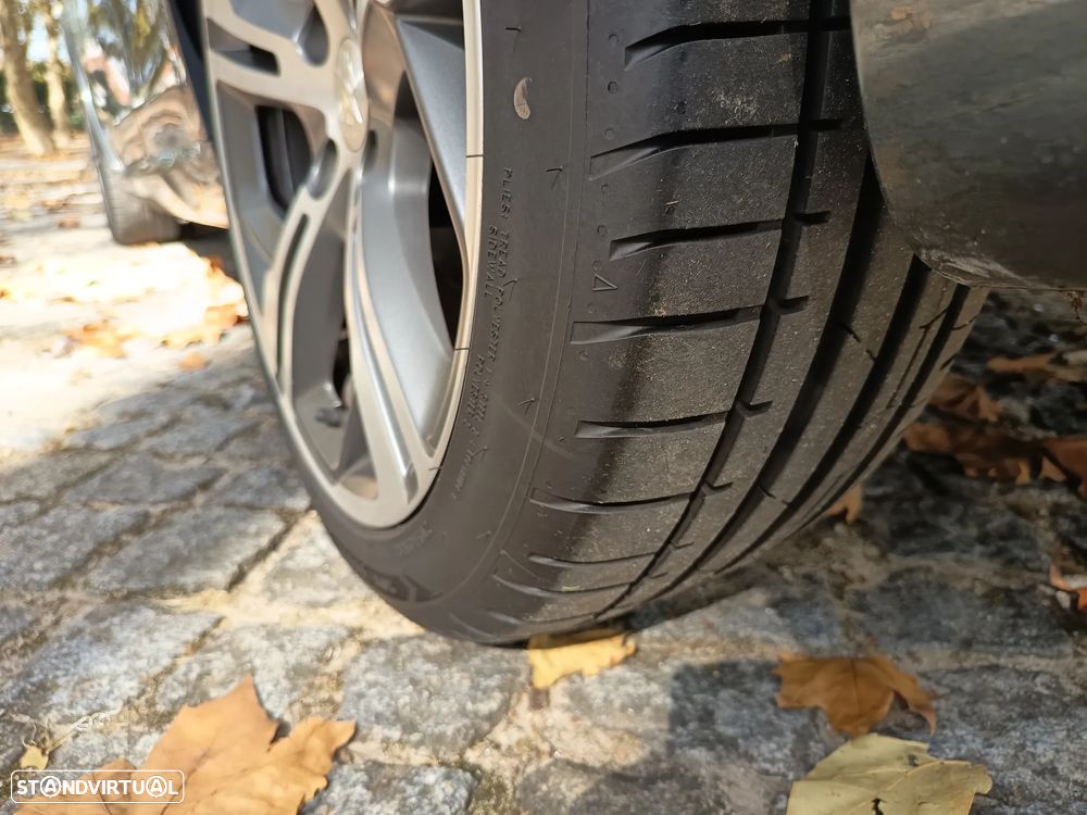 Peugeot 208 GTI 200 THP - 22