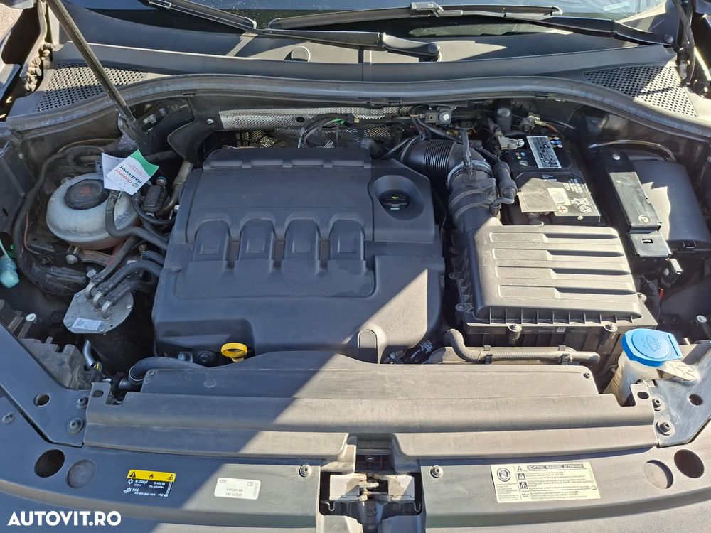 Volkswagen Tiguan - 16