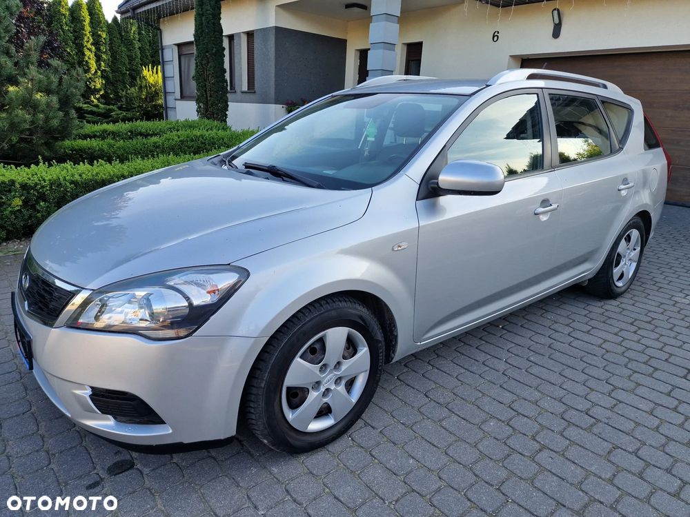 Kia Ceed 1.4 CVVT Spirit - 1