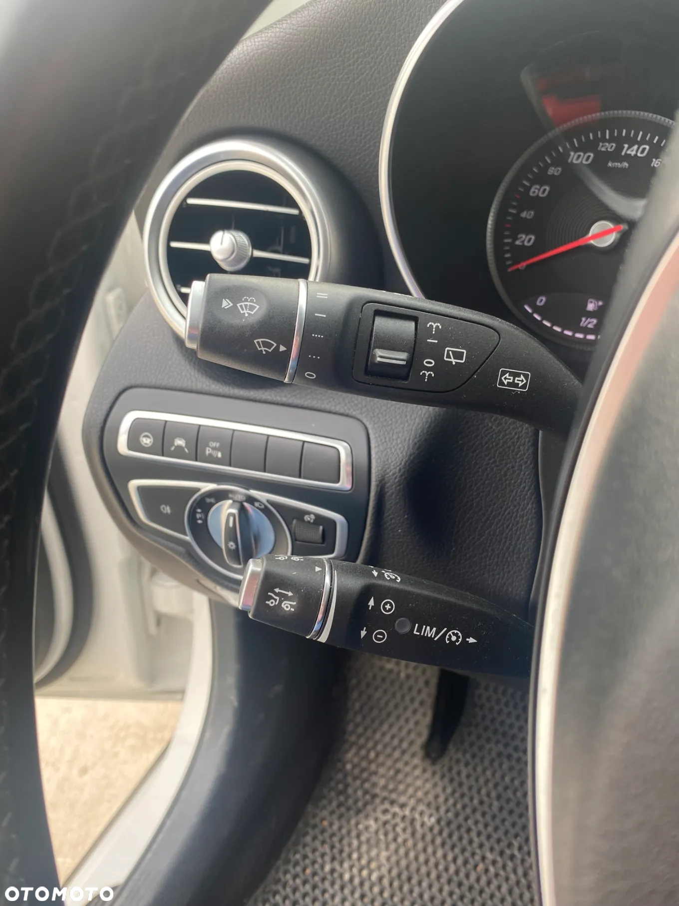 Mercedes-Benz GLC 220 d 4-Matic - 10
