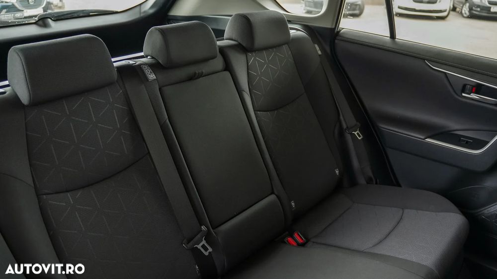 Toyota RAV4 2.5 Hybrid VVT-iE 4x2 Dynamic - 27