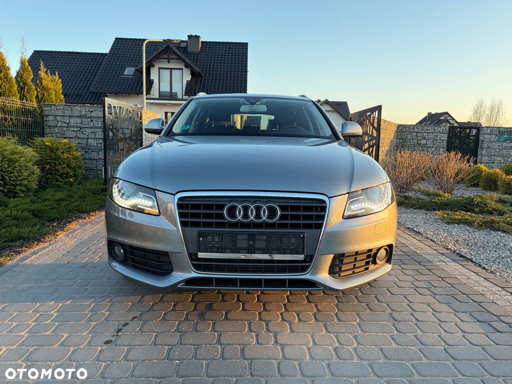 Audi A4 Avant 2.0 TDI DPF Ambiente - 2
