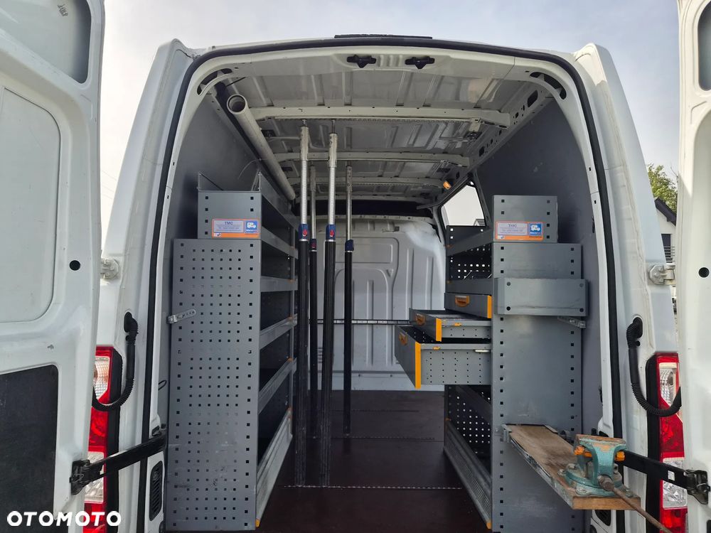 Nissan NV 400 zabudową warsztatową klima - 7