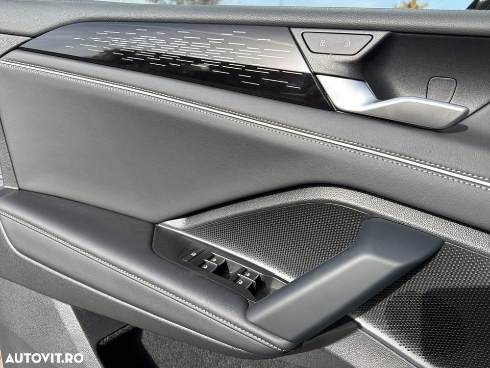 Volkswagen Tiguan 2.0 TDI DSG 4Motion Elegance - 20