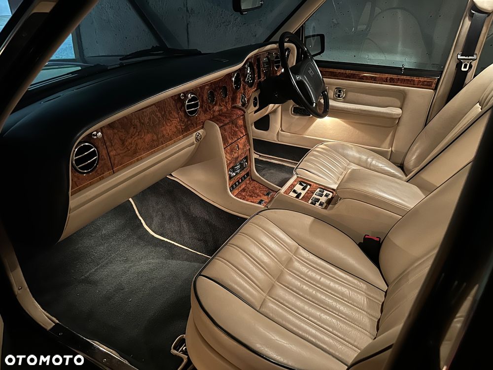 Rolls-Royce Silver Spur - 4