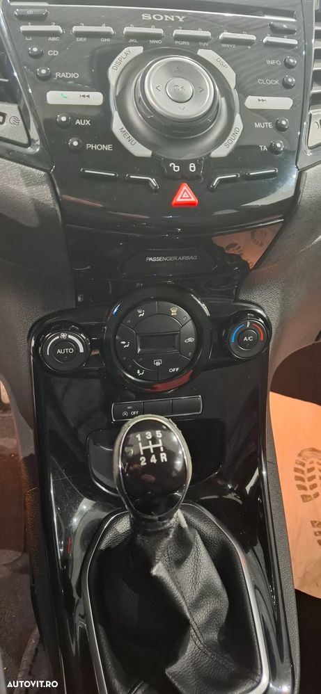 Ford Fiesta 1.0 Start Stop Titanium - 5