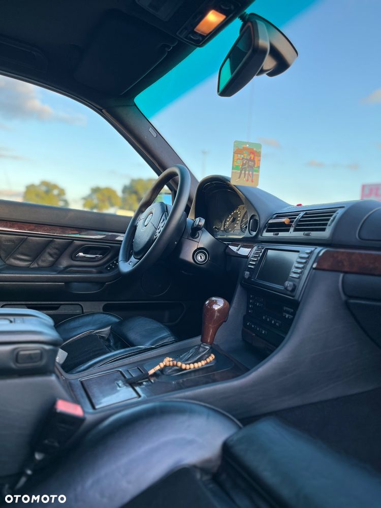 BMW Seria 7 730d - 17