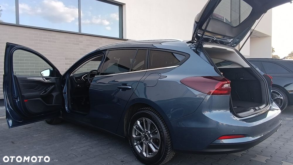 Ford Focus 1.0 EcoBoost Titanium X - 14
