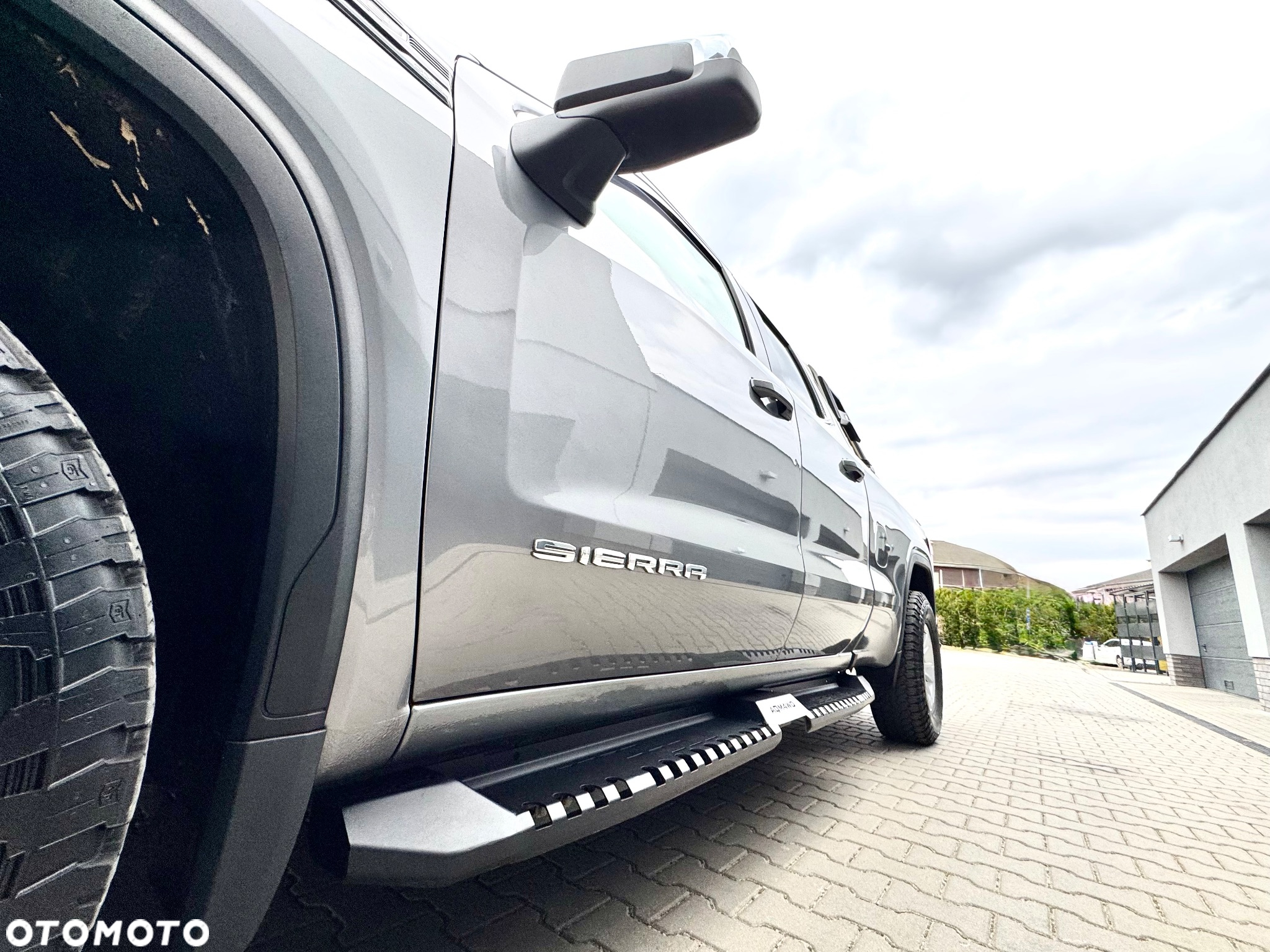 GMC Sierra - 9