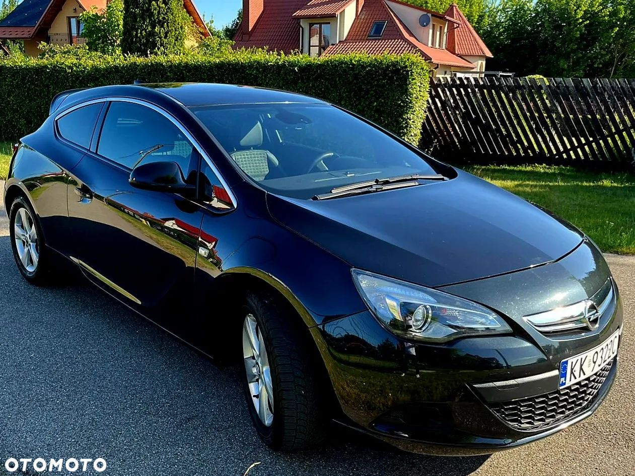 Opel Astra IV GTC 1.4 T Active - 9
