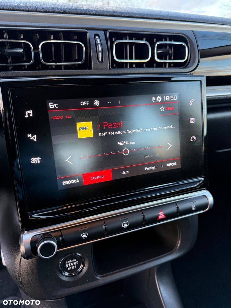 Citroën C3 1.2 PureTech Shine - 24