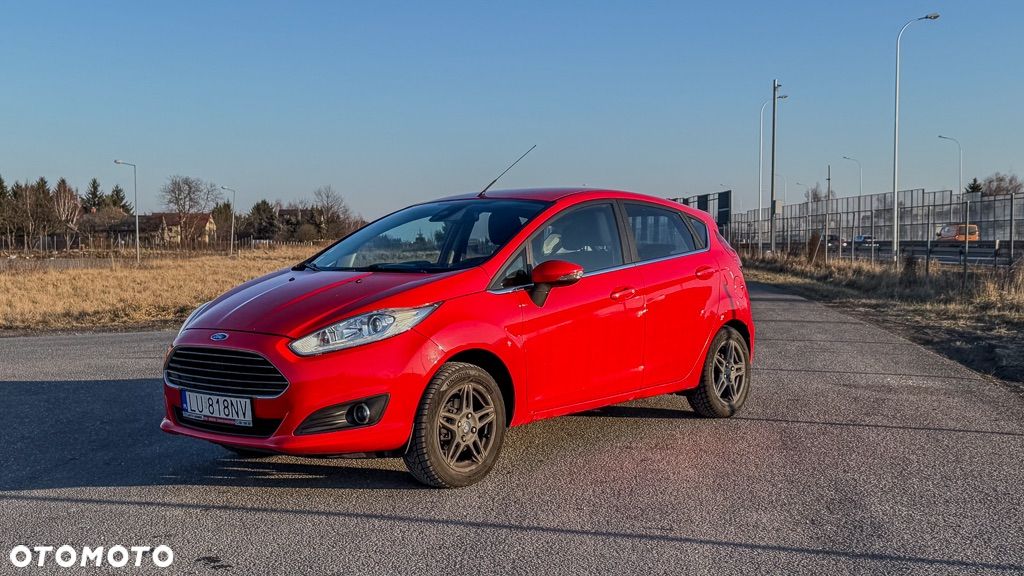 Ford Fiesta 1.6 TDCI SYNC Edition - 1