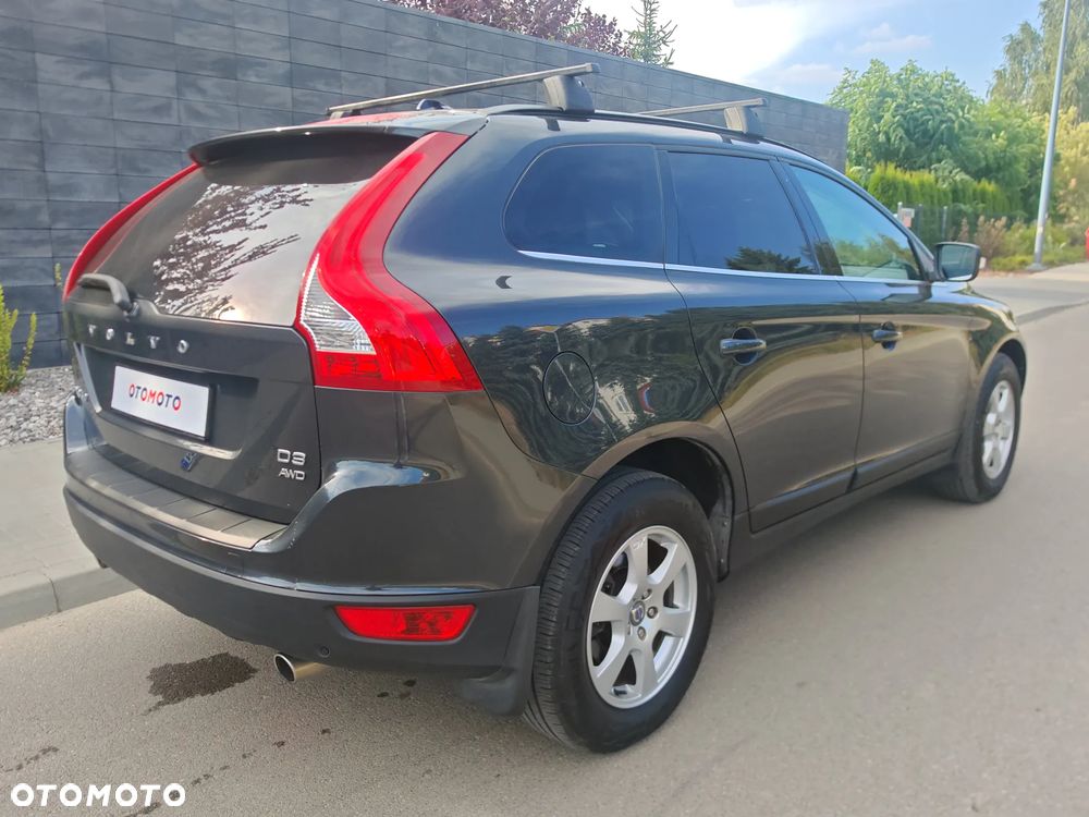 Volvo XC 60 D3 AWD Momentum - 21