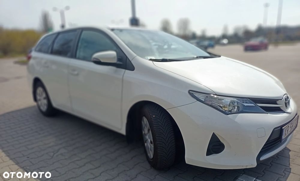 Toyota Auris 1.6 Active - 2