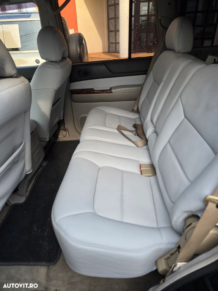 Nissan Patrol 3.0 TDI Luxury Plus Aut - 6