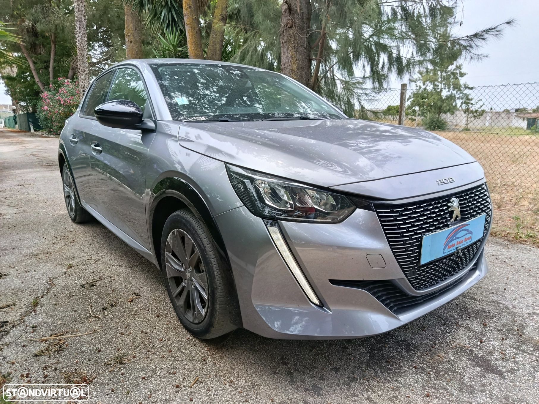 Peugeot e-208 50 kWh Allure Pack - 1