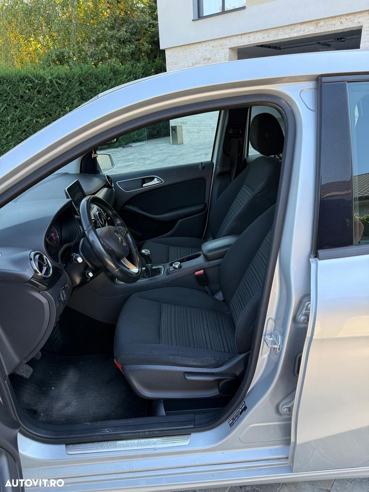 Mercedes-Benz B 160 - 15