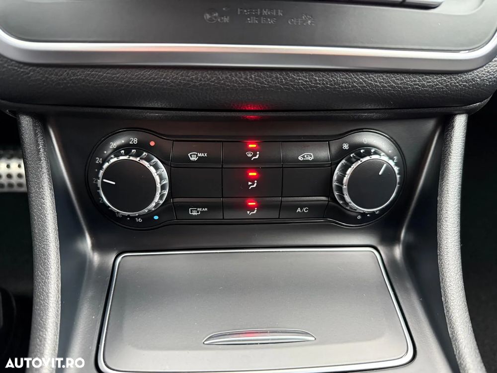 Mercedes-Benz CLA Shooting Brake 180 7G-DCT AMG Line - 31