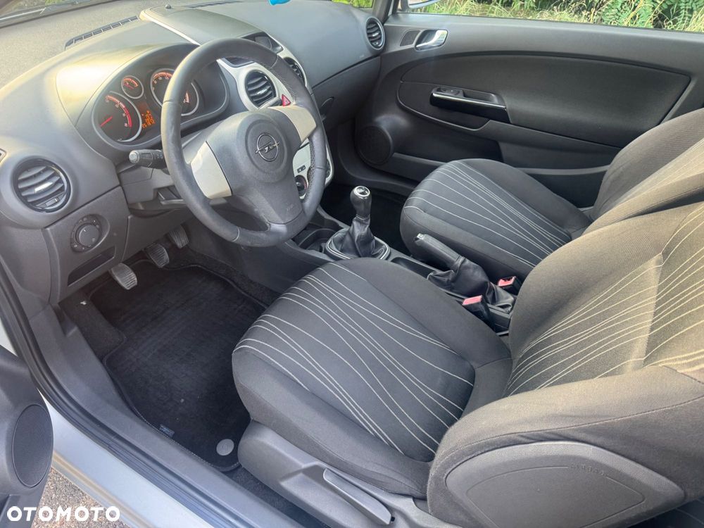 Opel Corsa - 5