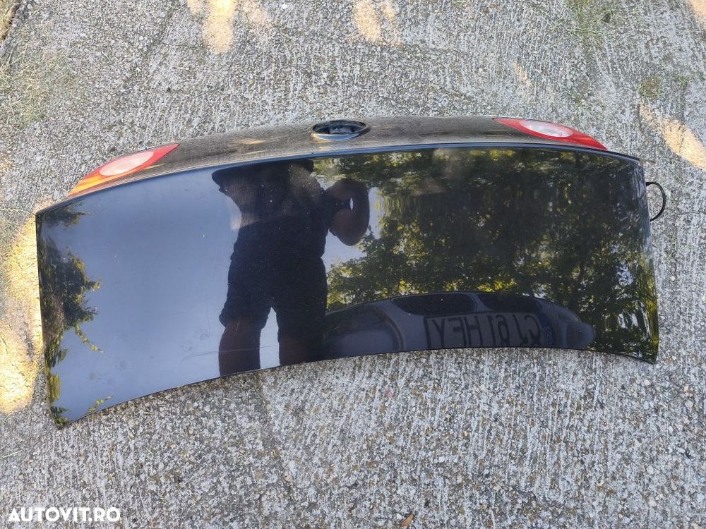 Ușă portbagaj haion negru/gri LA7W Volkswagen Passat B6 sedane berlină - 4