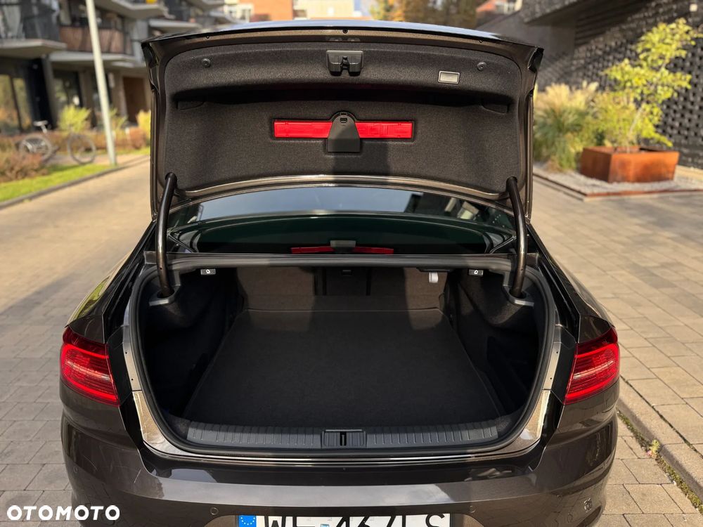 Volkswagen Passat 2.0 TSI BMT Highline DSG - 10