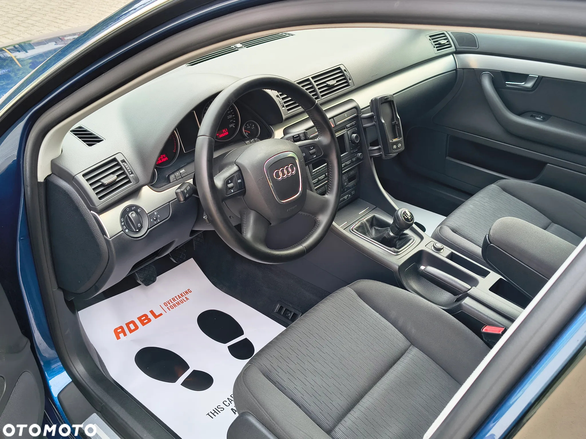 Audi A4 Avant 2.0 TDI - 5