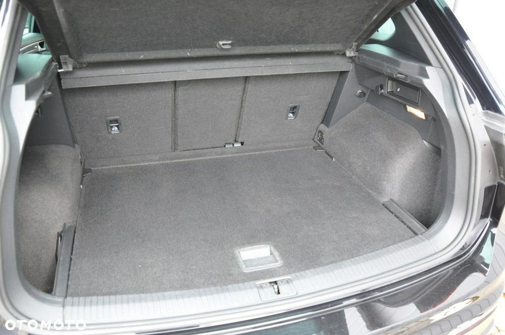 Volkswagen Tiguan 1.5 TSI EVO Life DSG - 30