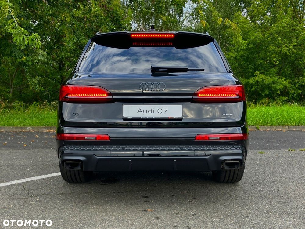 Audi Q7 - 12