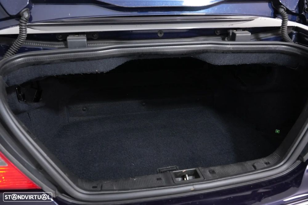 Mercedes-Benz CLK 200 K Avantgarde Aut. - 11