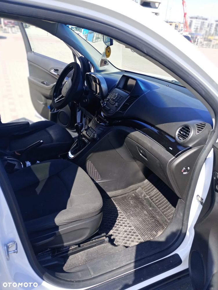 Chevrolet Orlando 1.4 T LT+ - 15