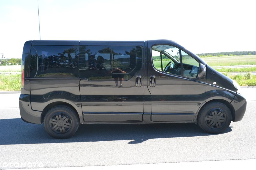 Renault Trafic Passenger Expression - 6