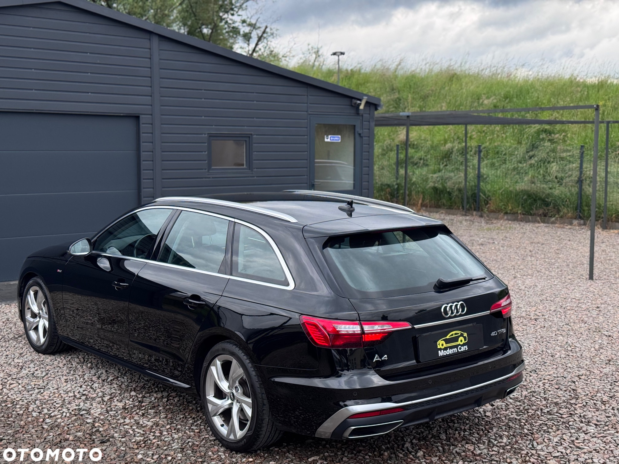 Audi A4 Avant 40 TFSI S tronic S line - 16