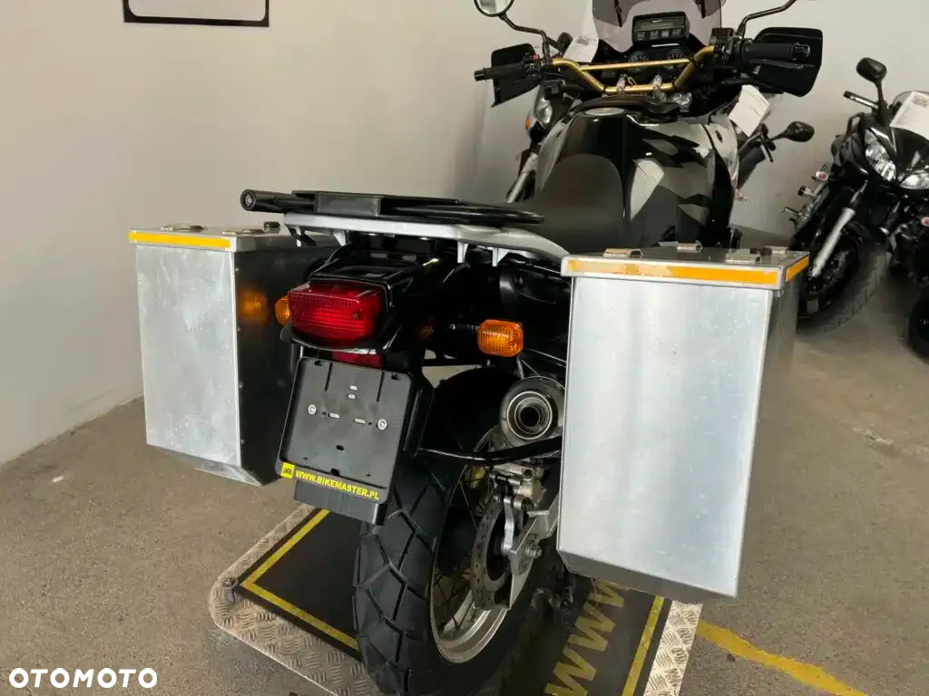 Honda XRV - 21