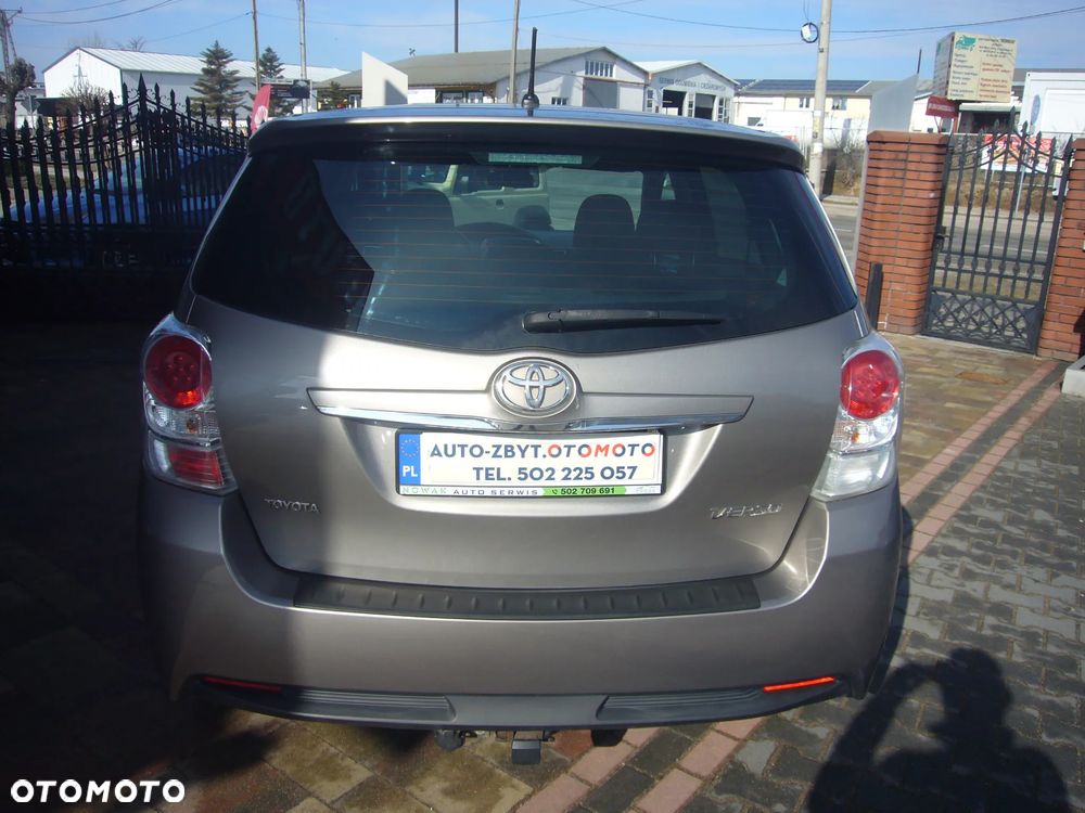 Toyota Verso 1.6 D-4D 5-Sitzer Start/Stop Life - 8