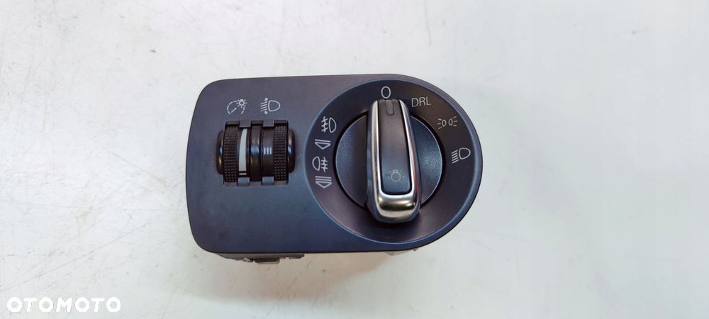 WŁĄCZNIK ŚWIATEŁ DRL AUDI A3 8P LIFT 8P2941531AE UK - 1
